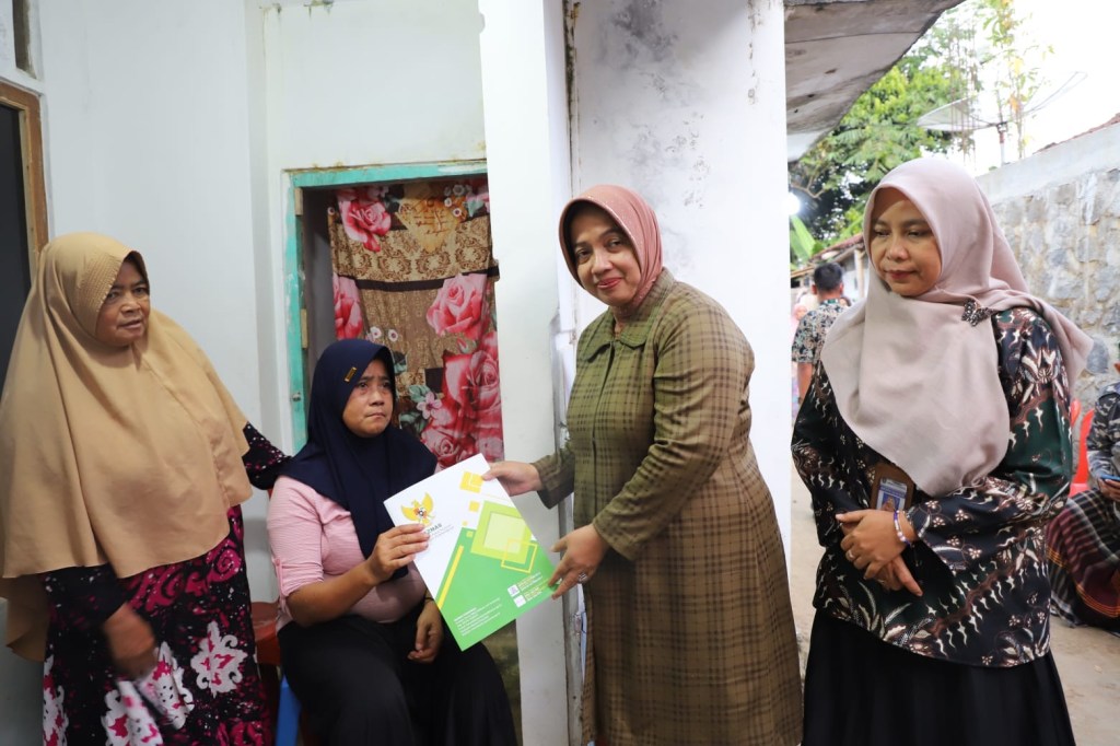 Bupati Kunjungi Keluarga Hayati, Korban Meninggal Kasus KDRT di&nbsp;Purworejo