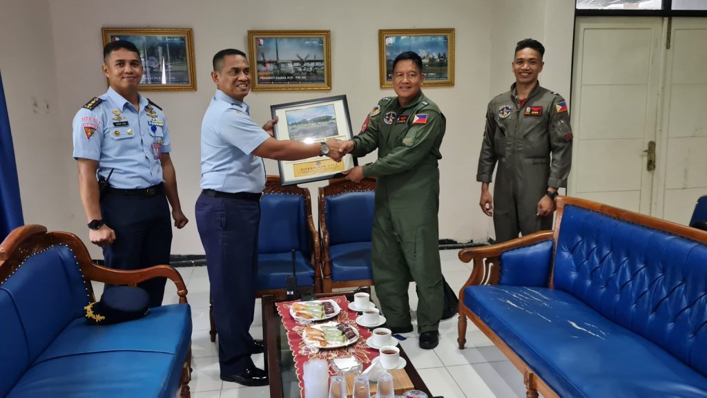 Danlanud Pattimura Ambon Sambut Kedatangan Pesawat Philippine Air Force (PAF) Pitch Black Exercise in Australia