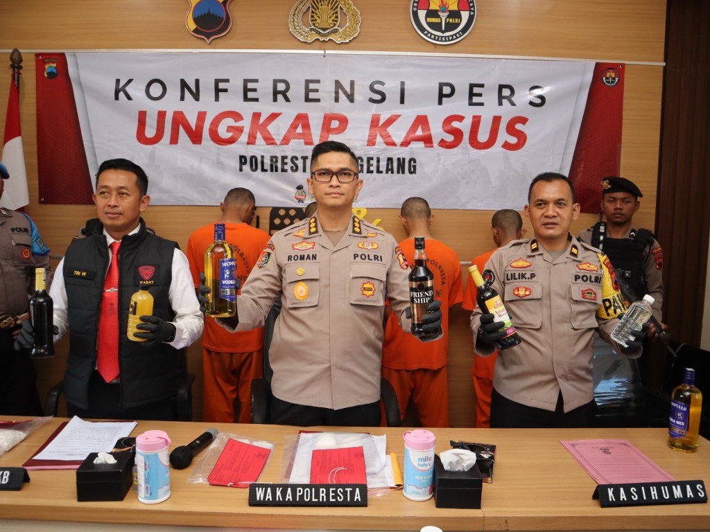 Polisi Amankan 13 Pelaku Kasus&nbsp;Narkotika