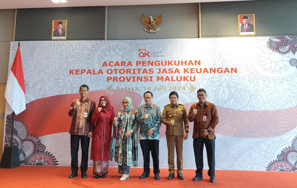 Pengukuhan Kepala OJK Maluku, Sadali Harap Maksimalkan Sinergitas dan Mendukung Program&nbsp;TPKAD