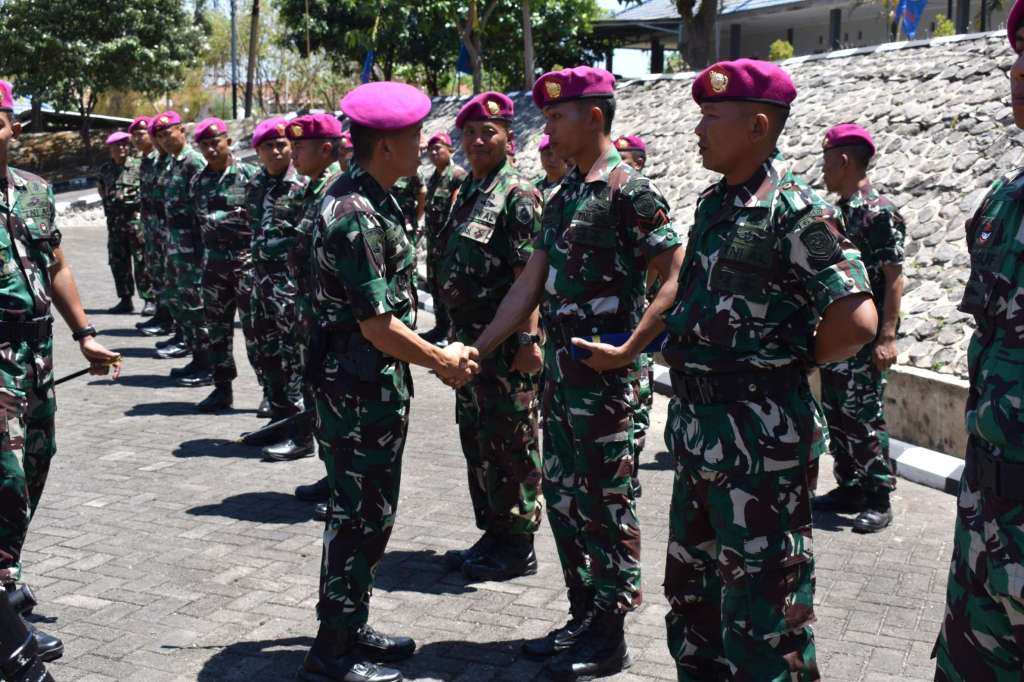 Pusdikif Kodikmar Kodiklatal Luluskan Pelatih Senjata Bantuan Infanteri Marinir Angkatan&nbsp;VI