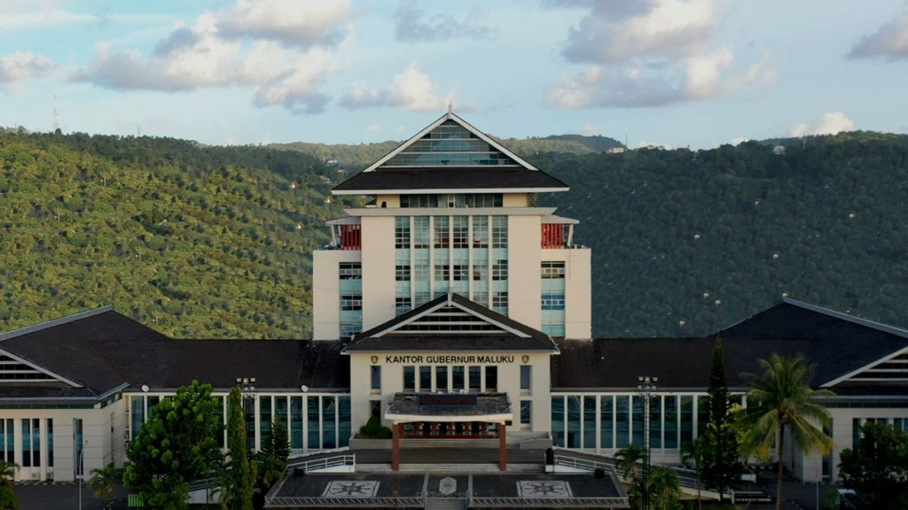 Tuntutan Aksi Demo Depan Kantor Gubernur&nbsp;Maluku